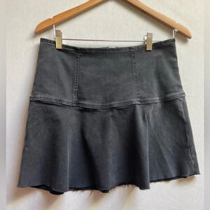 Free  People Highlands Denim raw hem high waisted Skirt Sz 32
